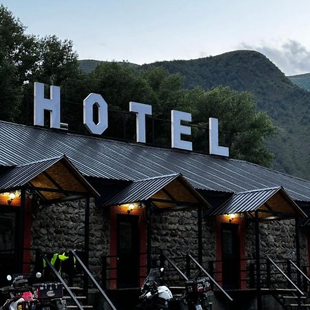 Hotel Pavilion Garden Kazbegi Εξωτερικό φωτογραφία